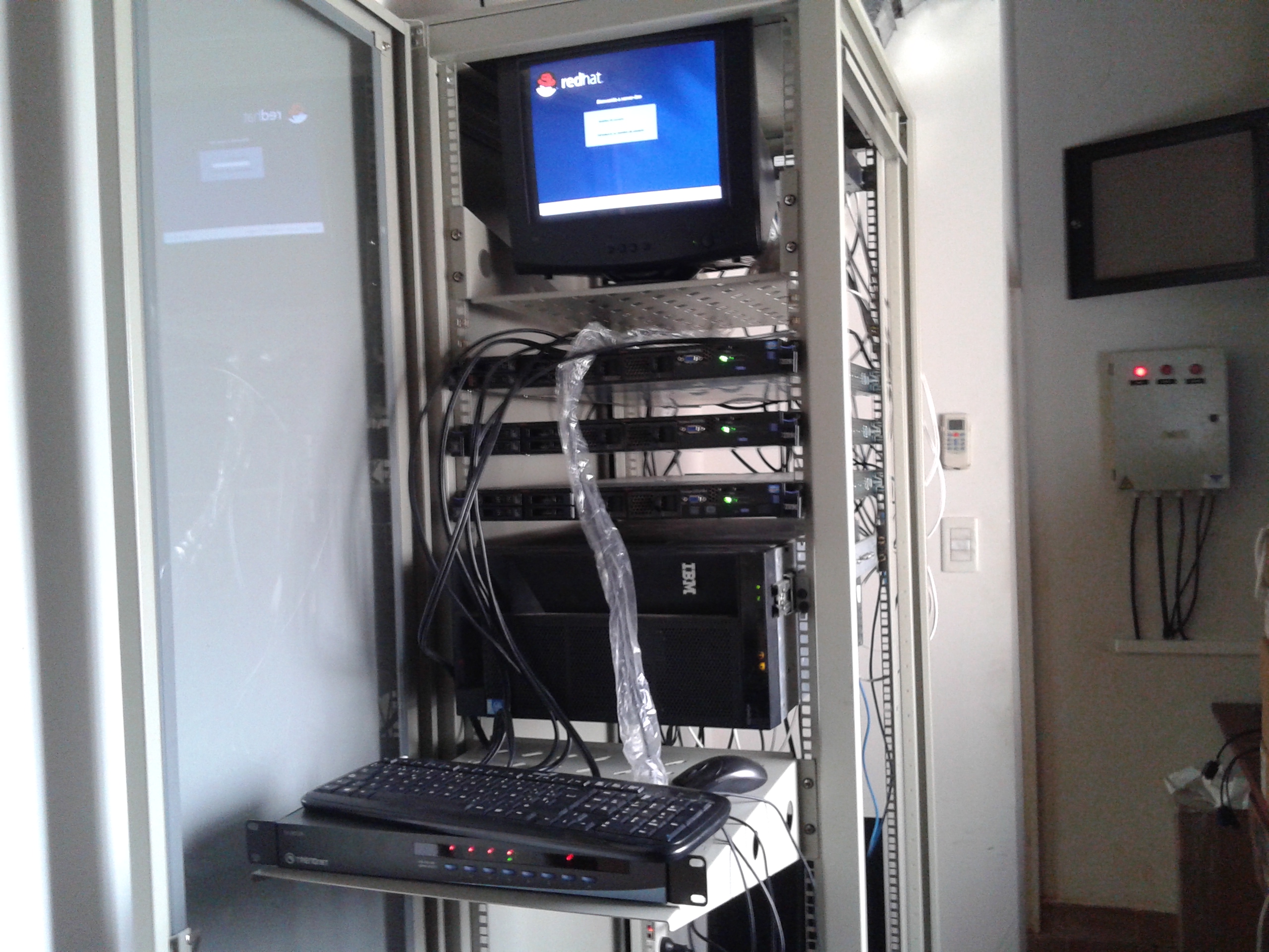 Rack IBM RedHat